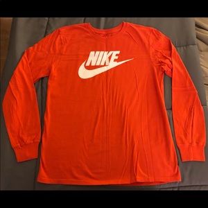 Nike Long Sleeve Graphic Tee